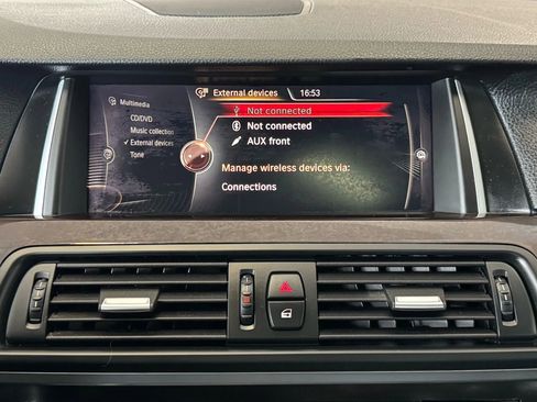 Used 2015 BMW 528i xDrive Sedan image 17