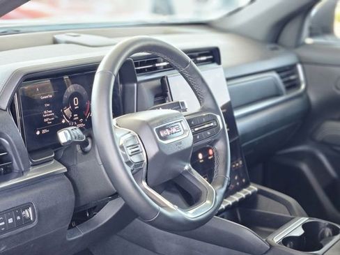 Used 2026 GMC Terrain Elevation FWD image 12