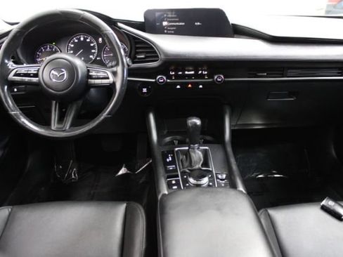 Used 2023 MAZDA MAZDA3 s FWD image 2
