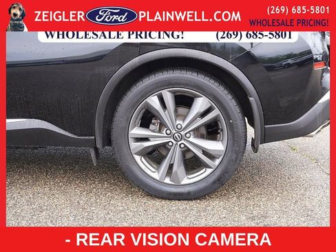 Used 2023 Nissan Murano Platinum image 9