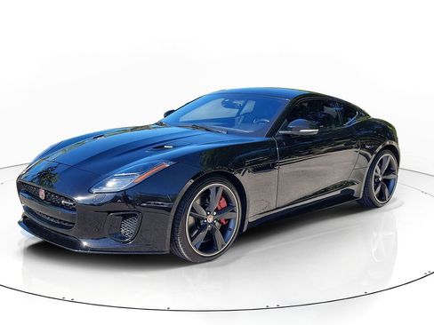 Used 2018 Jaguar F-TYPE R-Dynamic image 4