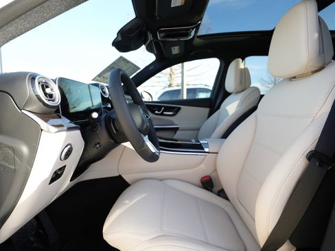 New 2026 Mercedes-Benz GLC 300 4MATIC image 35