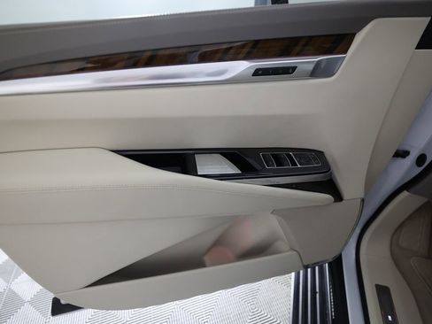 Used 2026 Cadillac Escalade Platinum Sport AWD/4WD image 21