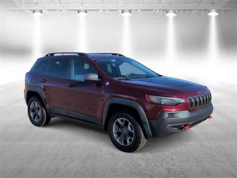 Used 2019 Jeep Cherokee Trailhawk w/ Comfort/Convenience Group image 2