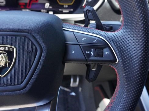 Used 2020 Lamborghini Urus AWD/4WD image 52