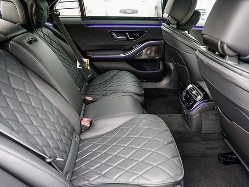 New 2026 Mercedes-Benz S 580 4MATIC Sedan image 18