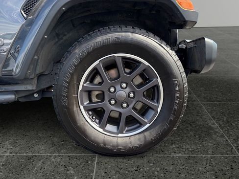 Used 2021 Jeep Wrangler Sport image 9