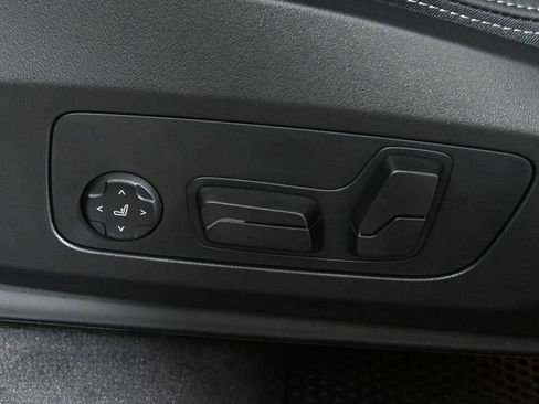 Used 2026 BMW X1 xDrive28i w/ Technology Package AWD/4WD image 27