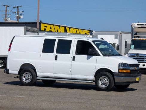 Used 2025 Chevrolet Express 2500 w/ Driver Convenience Package RWD image 1