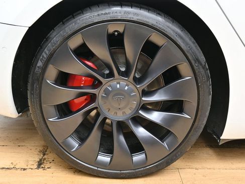 Used 2022 Tesla Model 3 Performance AWD/4WD image 12