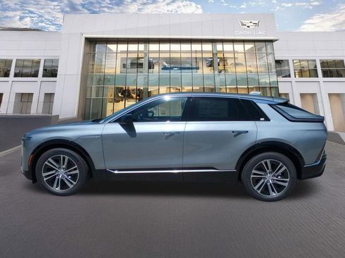 New 2026 Cadillac Lyriq Luxury image 5