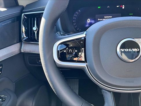 New 2026 Volvo XC90 T8 Ultra w/ Protection Package Premier image 21