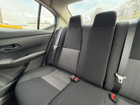 Used 2025 Nissan Sentra SV image 37