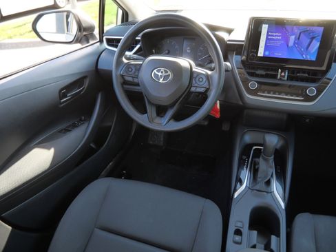 Certified 2024 Toyota Corolla LE FWD image 9