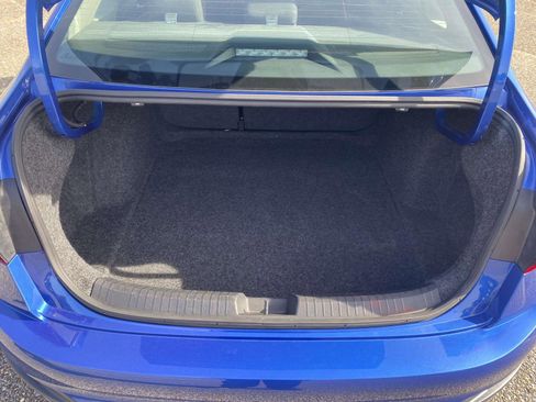 Used 2024 Volkswagen Jetta S image 10