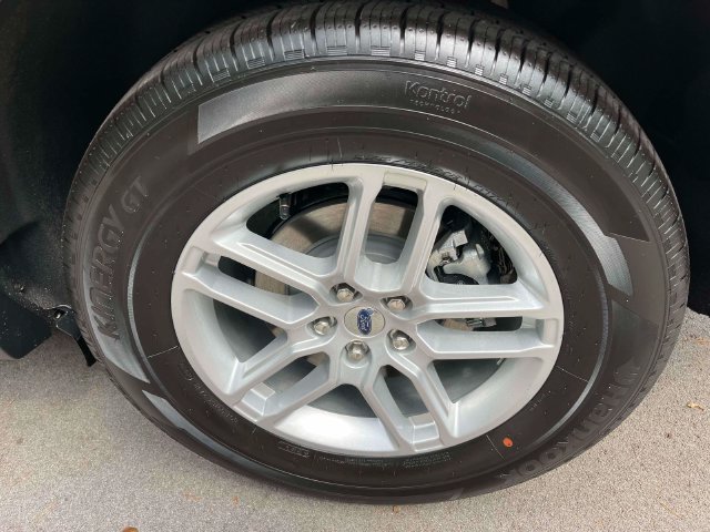 New 2026 Ford Explorer Active w/ Active Comfort Package RWD image 11