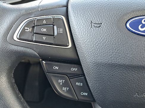 Used 2020 Ford EcoSport SE w/ SE Convenience Package image 24