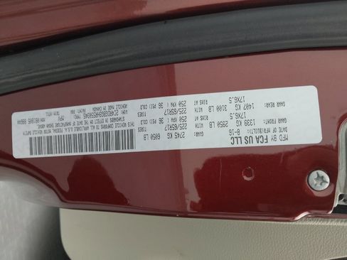 Used 2017 Dodge Grand Caravan SE image 33