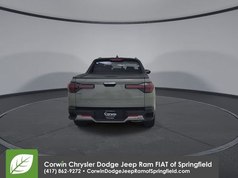 Used 2025 Hyundai Santa Cruz Limited AWD/4WD image 13