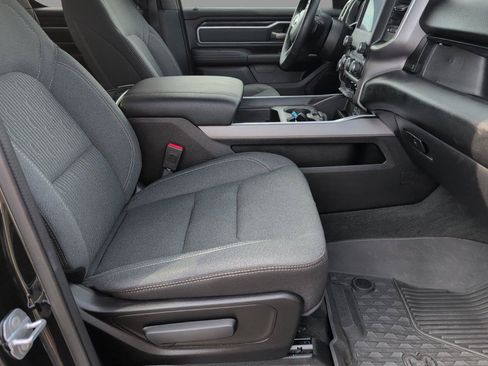 Used 2023 RAM 1500 Big Horn AWD/4WD image 42