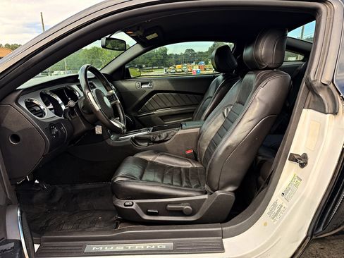 Used 2014 Ford Mustang Premium w/ Equipment Group 202A RWD image 9