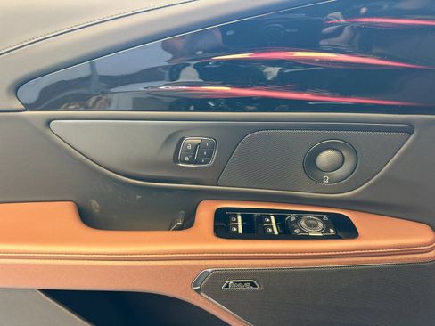 New 2026 Lincoln Nautilus Reserve AWD/4WD image 10