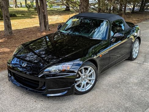 Used 2005 Honda S2000 image 3