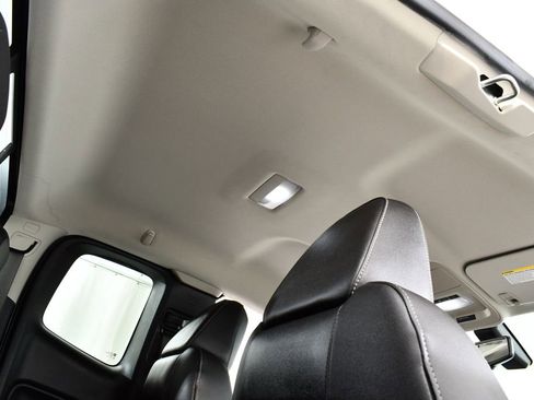 Used 2018 Chevrolet Colorado ZR2 AWD/4WD image 18