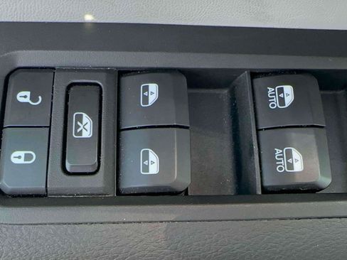 Used 2024 Jeep Compass Limited AWD/4WD image 14