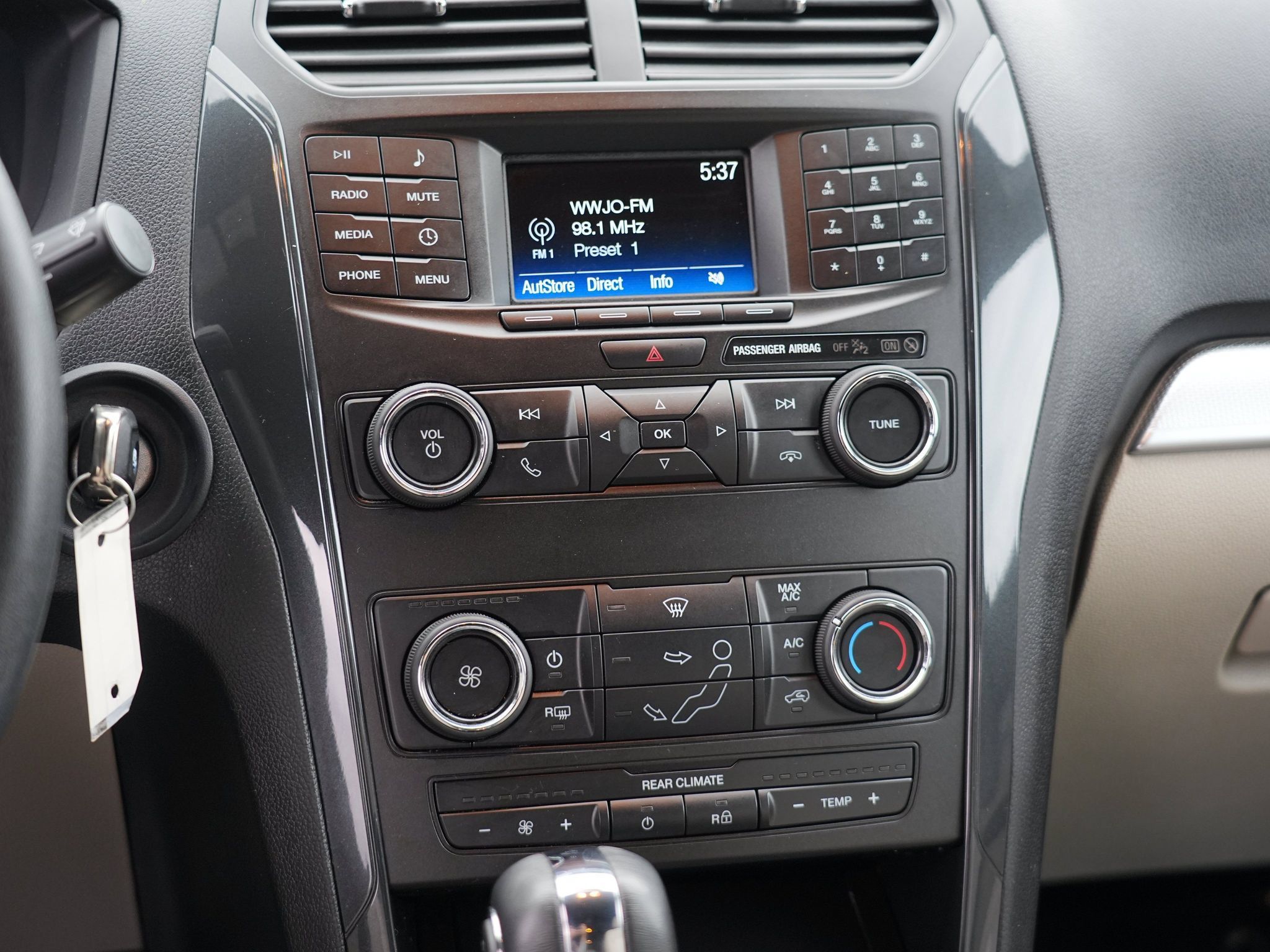Used 2018 Ford Explorer 4WD image 23