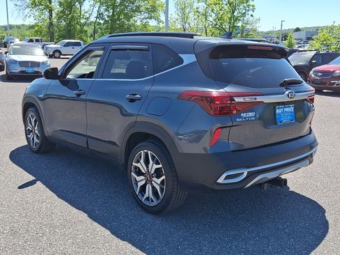 Used 2021 Kia Seltos S AWD/4WD image 4