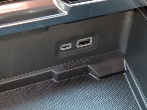New 2026 GMC Yukon XL Denali AWD/4WD image 33