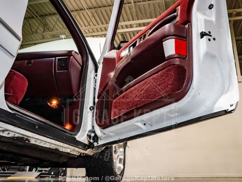 Used 1996 Chevrolet Caprice Classic image 64