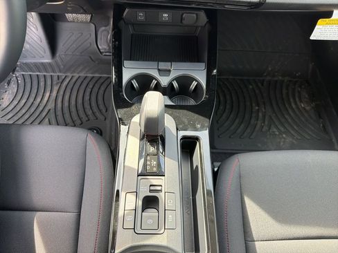 New 2026 Toyota Prius Plug-In Hybrid FWD image 19