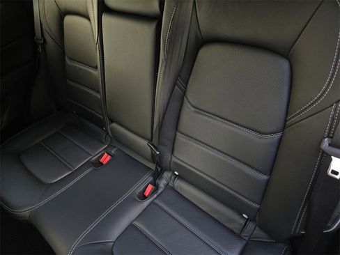 Certified 2025 MAZDA CX-5 AWD 2.5 S w/ Preferred Package image 13