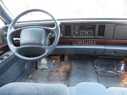 Used 1998 Buick Le Sabre Custom w/ Headliner Lighting Pkg image 16