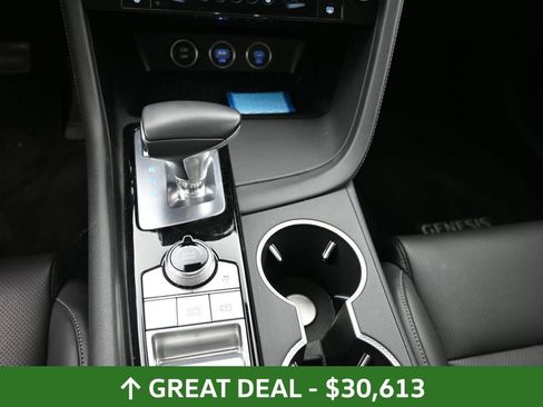 Used 2025 Genesis G70 2.5T AWD/4WD image 31