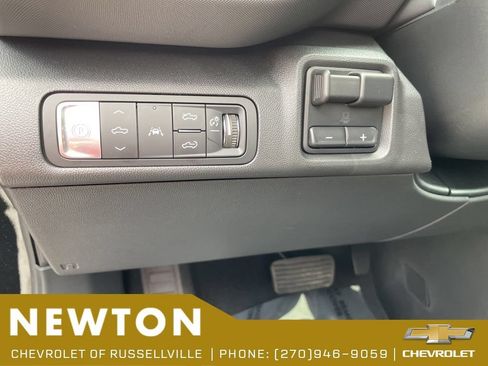 New 2024 Chevrolet Silverado EV RST AWD/4WD image 21