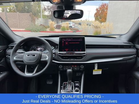 New 2026 Jeep Compass Trailhawk image 20