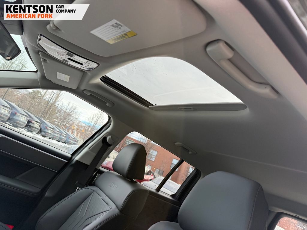 Used 2026 Hyundai Santa Fe XRT AWD/4WD image 32