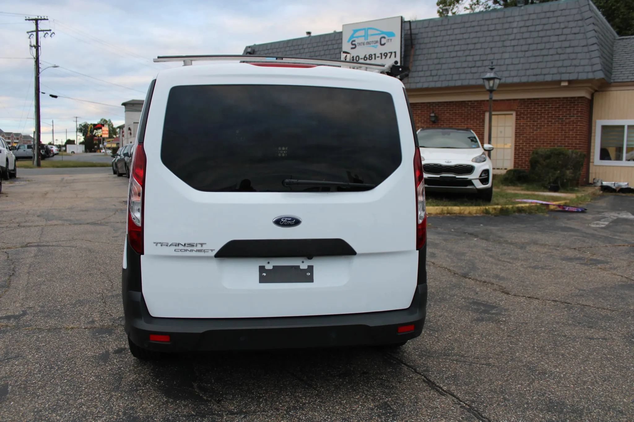 Used 2019 Ford Transit Connect XL FWD image 6