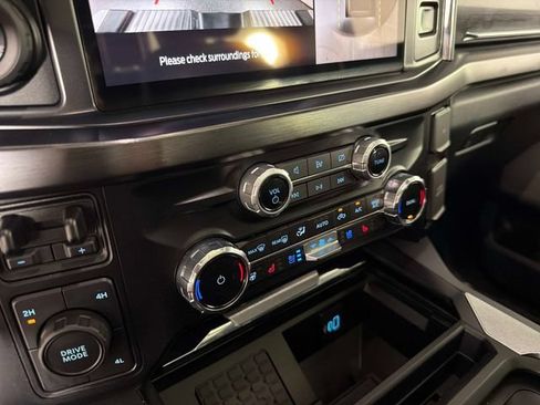 Used 2024 Ford F450 Lariat w/ Lariat Ultimate Package AWD/4WD image 44
