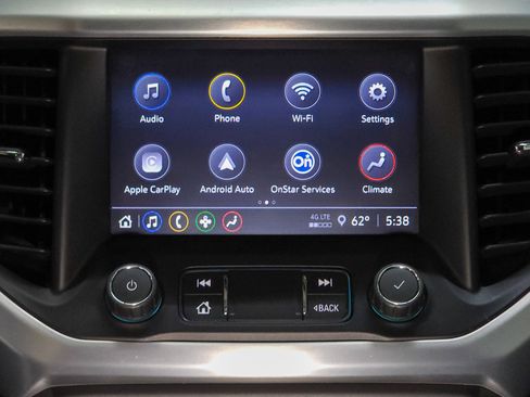 Used 2020 GMC Acadia SLE image 28