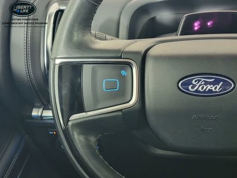 Used 2025 Ford Expedition Max Platinum AWD/4WD image 30