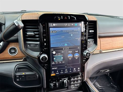 Used 2024 RAM 3500 Limited w/ Safety Group image 21