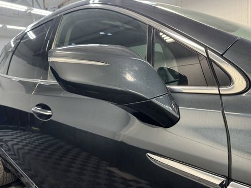 Used 2019 Buick Enclave Premium image 41