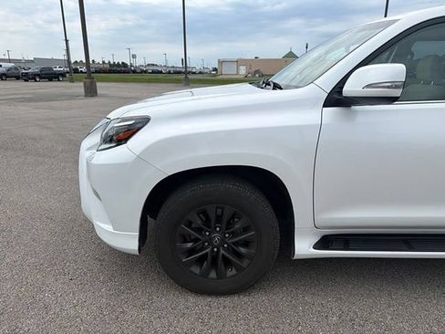 Used 2022 Lexus GX 460 Premium AWD/4WD image 11