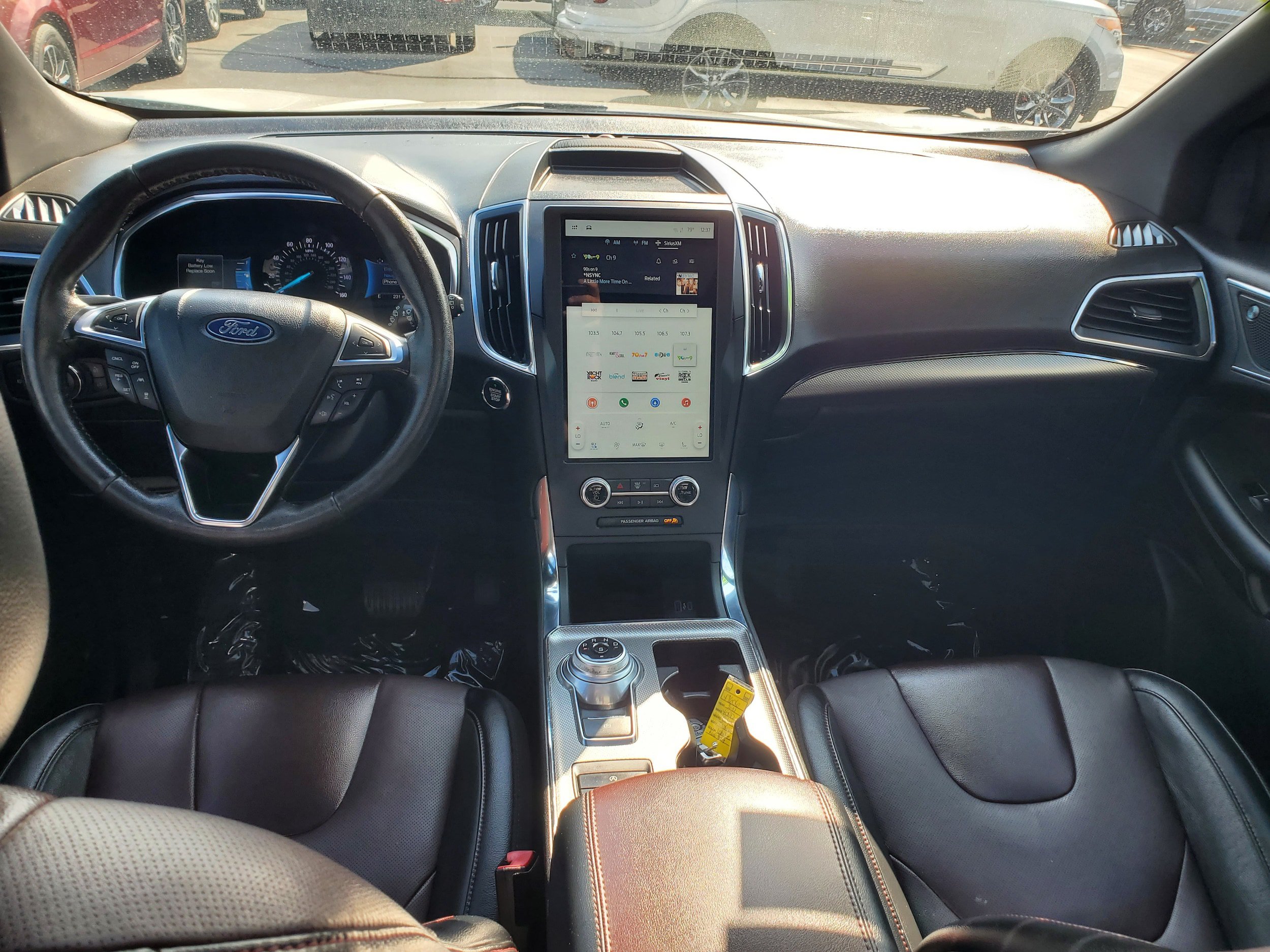 Used 2021 Ford Edge Titanium w/ Equipment Group 301A FWD image 28