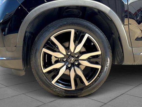 Used 2022 Honda Pilot Elite image 19