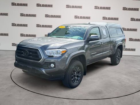 Used 2022 Toyota Tacoma SR5 w/ SR5 Appearance Package (SM) AWD/4WD image 1